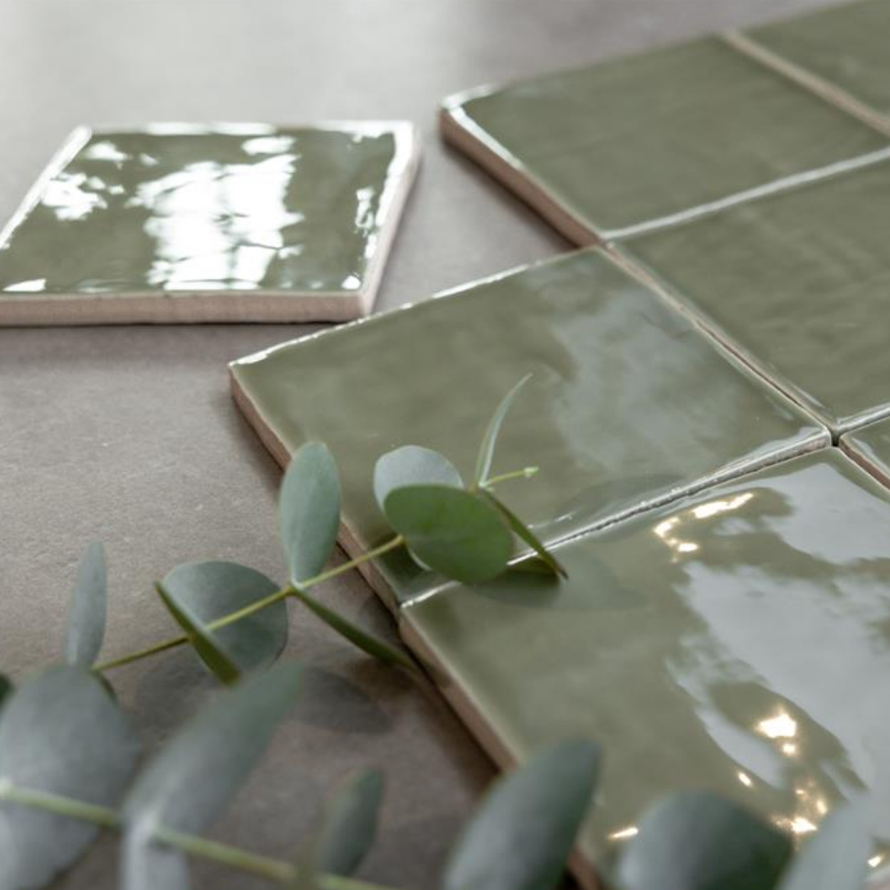 Rustic Handmade Wandtegel 13x13cm Vierkant Glossy Olive Green
